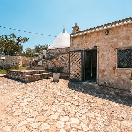 Helloapulia - Trulli Di Leo - Private Pool, Sea View And Pet-friendly Garden