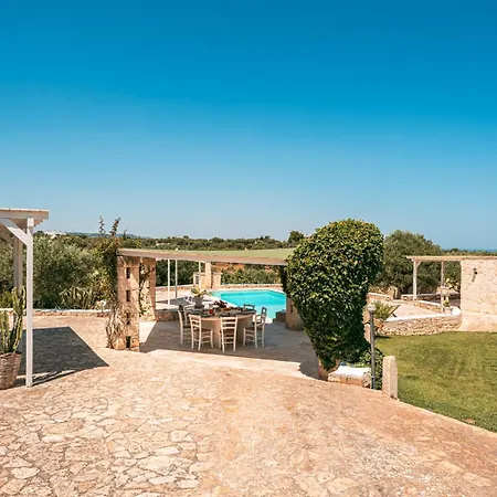 Helloapulia - Trulli Di Leo - Private Pool, Sea View And Pet-friendly Garden Villa *