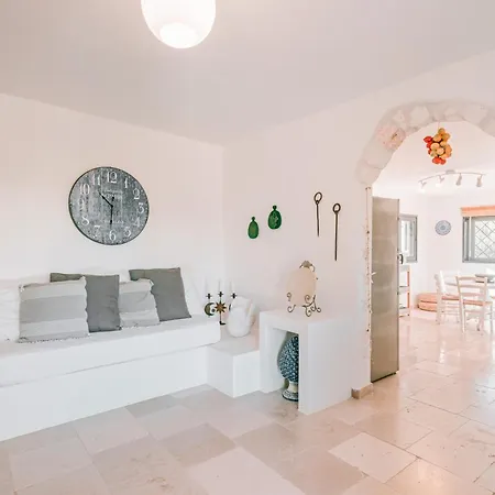Helloapulia - Trulli Di Leo - Private Pool, Sea View And Pet-friendly Garden * Ostuni