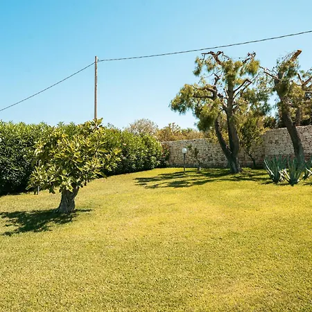 Villa Helloapulia - Trulli Di Leo - Private Pool, Sea View And Pet-friendly Garden *
