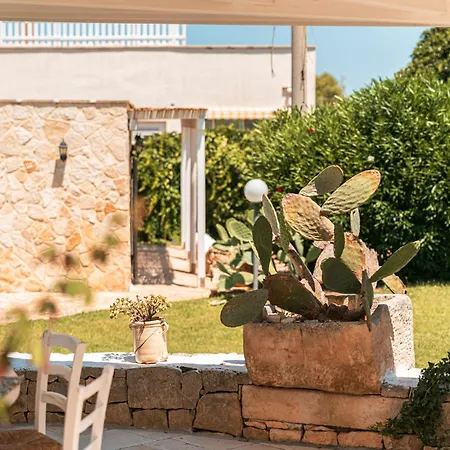Helloapulia - Trulli Di Leo - Private Pool, Sea View And Pet-friendly Garden
