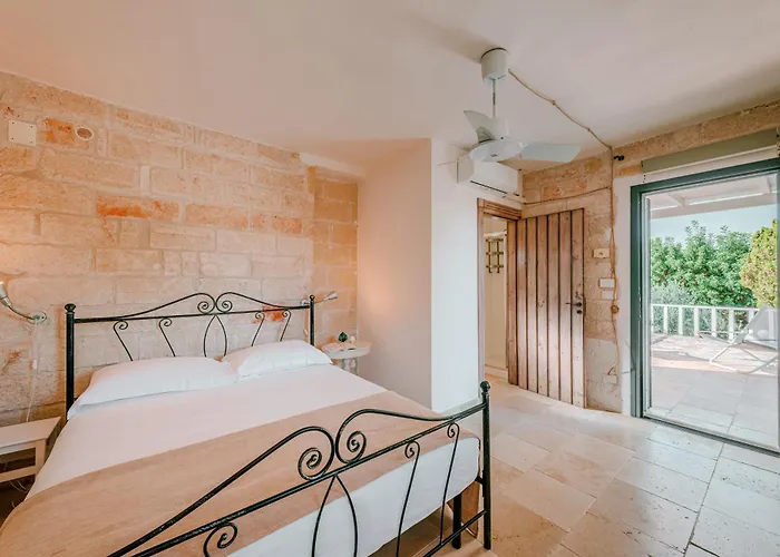 Helloapulia - Trulli Di Leo - Private Pool, Sea View And Pet-friendly Garden *