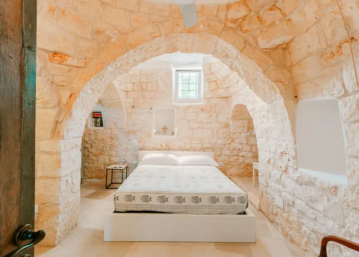 Villa Helloapulia - Trulli Di Leo - Private Pool, Sea View And Pet-friendly Garden *